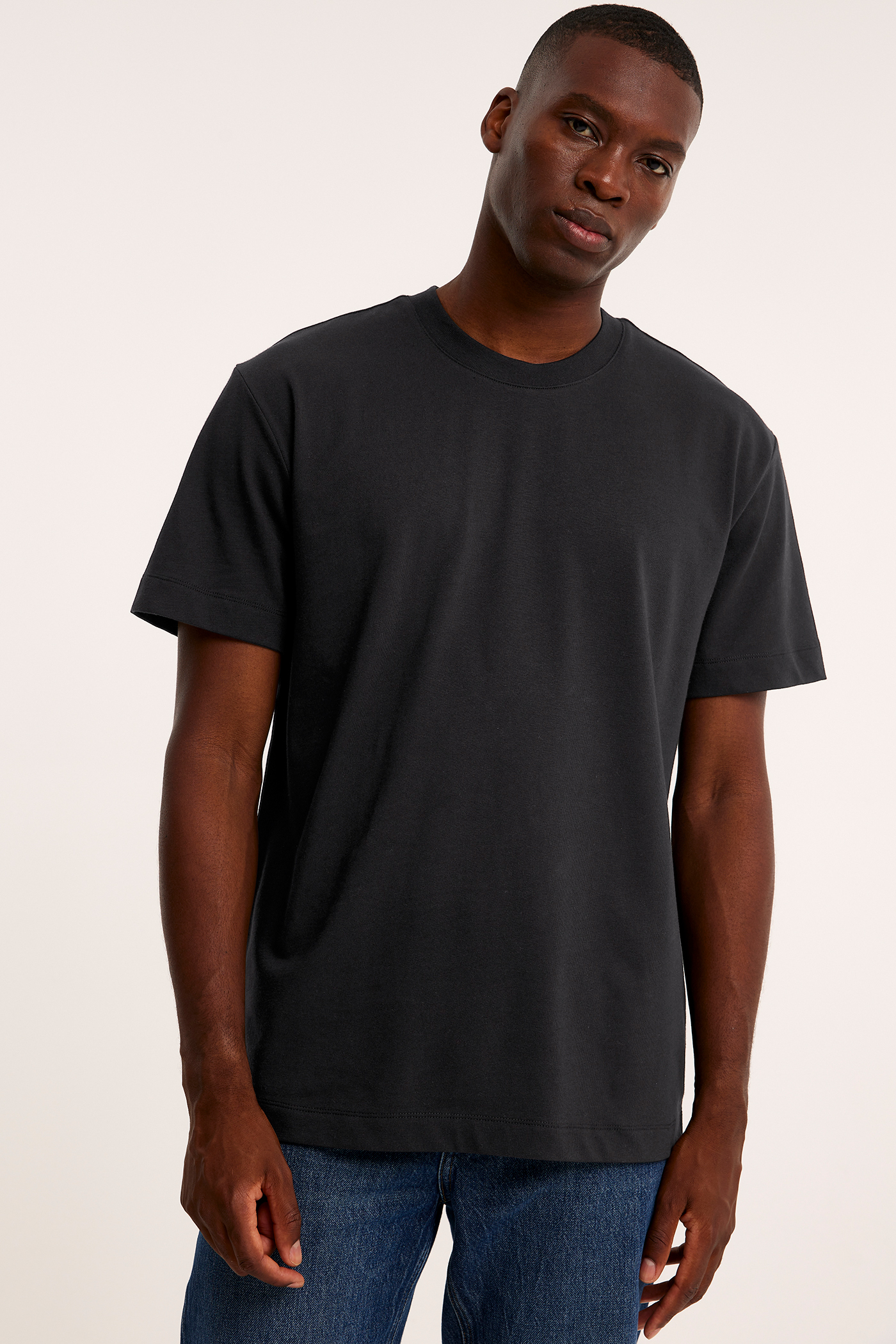 T-shirt z okrągłym dekoltem, o luźnym kroju | Offwhite