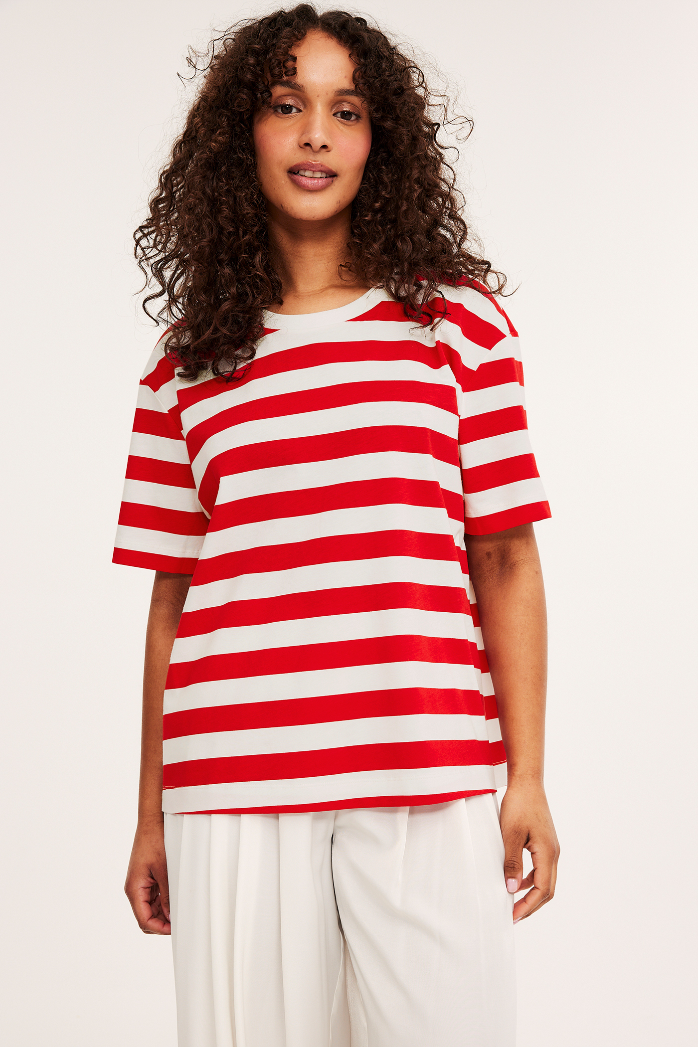 Randig t-shirt | Röd | Dam | Kappahl