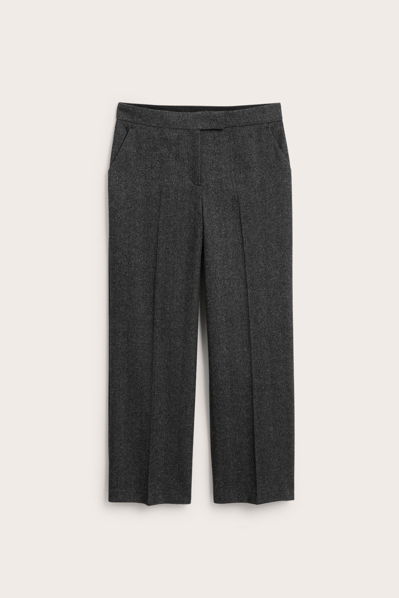 924126 — byxor med fickor från Kappahl