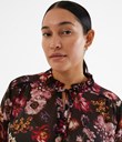 Thumbnail Flowered blouse with tie | Black | Woman | Kappahl