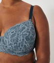 Thumbnail Padded wired bra in lace | Blue | Woman | Kappahl