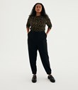 Thumbnail Dress pants extra long leg | Black | Woman | Kappahl